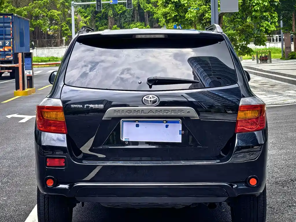 Toyota Highlander 2009 — фото 6
