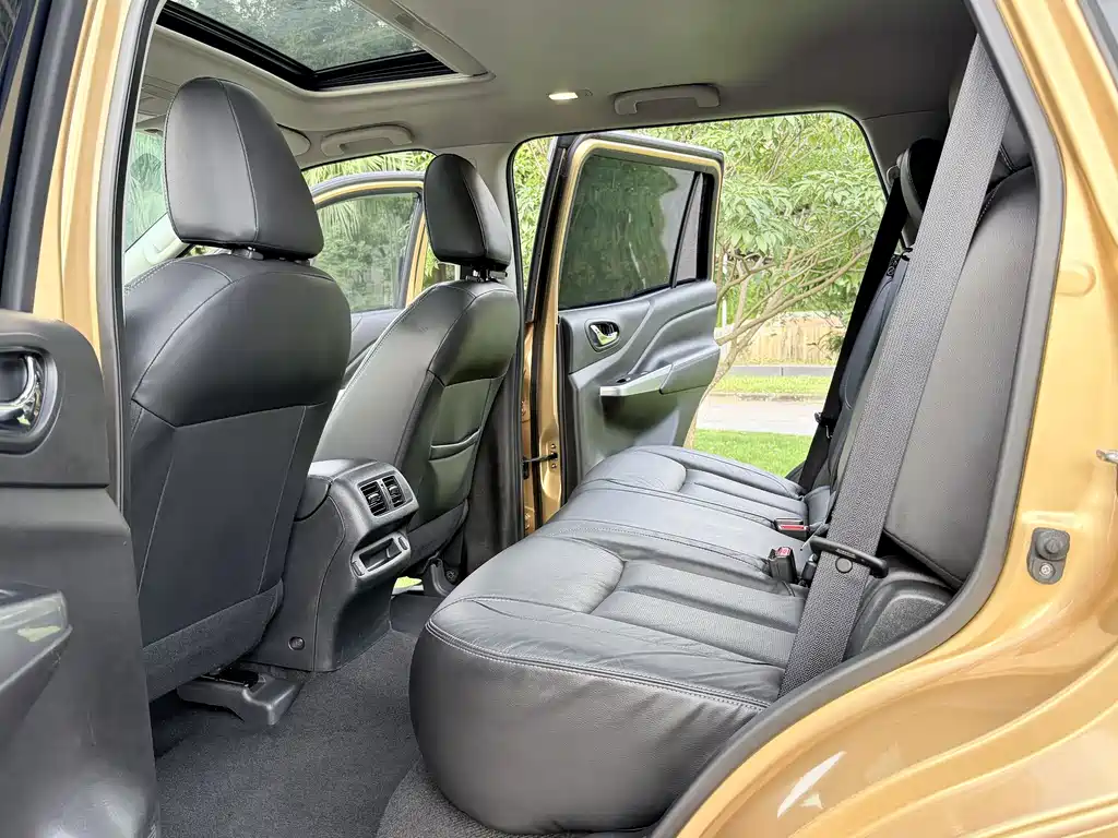 Nissan Terra 2018