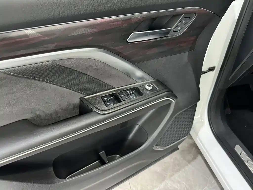 Haval H6 2024 — фото 13