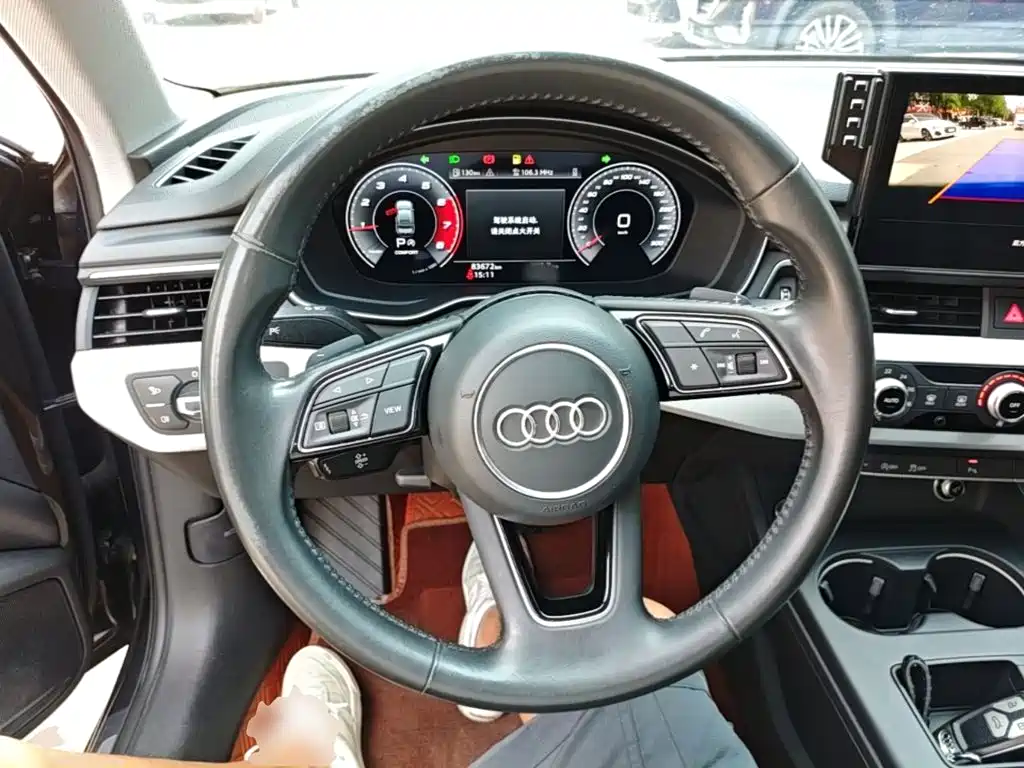 Audi A4L 2021 — фото 11
