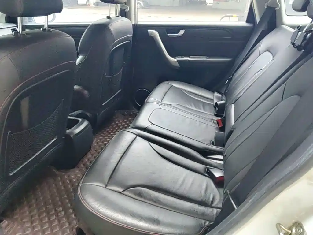 Haval H6 2015 — фото 17