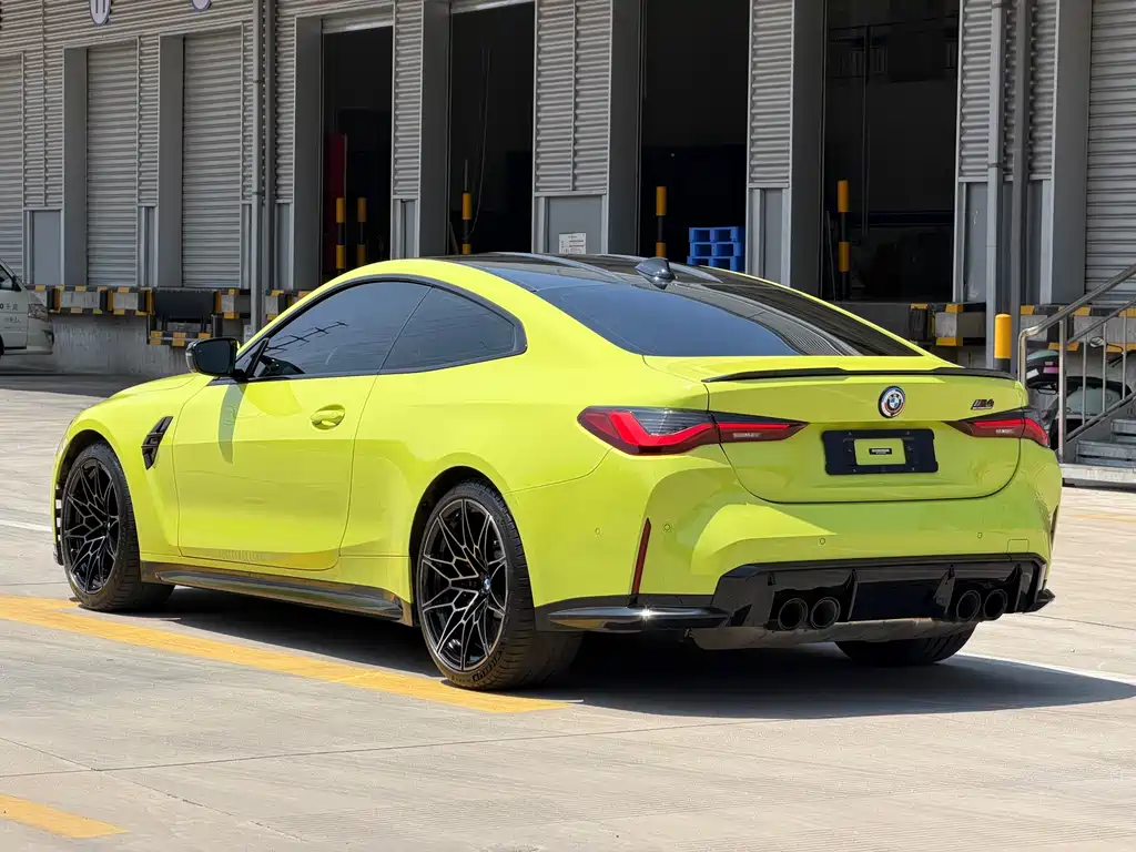 BMW M4 2023 — фото 4