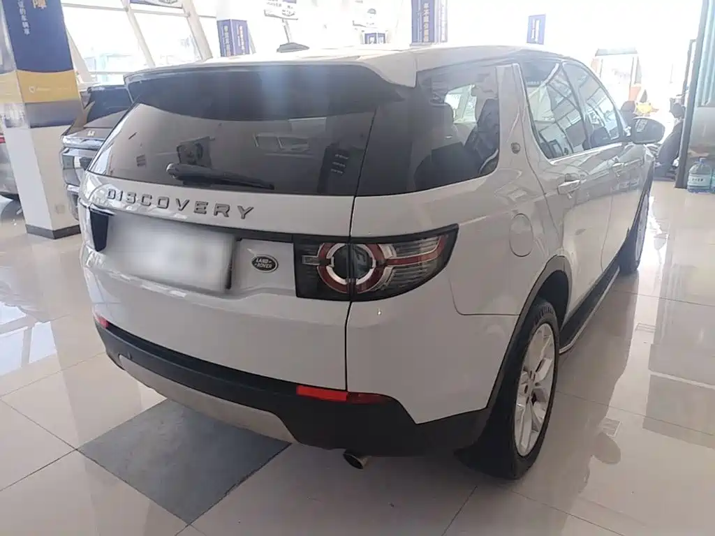 Land Rover Discovery Sport 2016 — фото 7