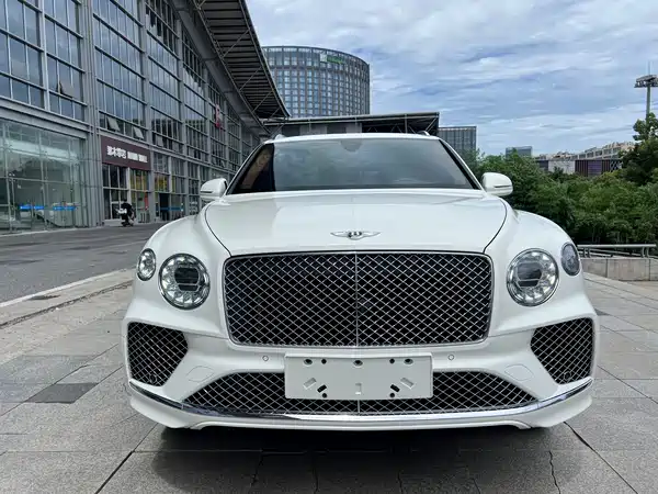 Bentley Bentayga 2022