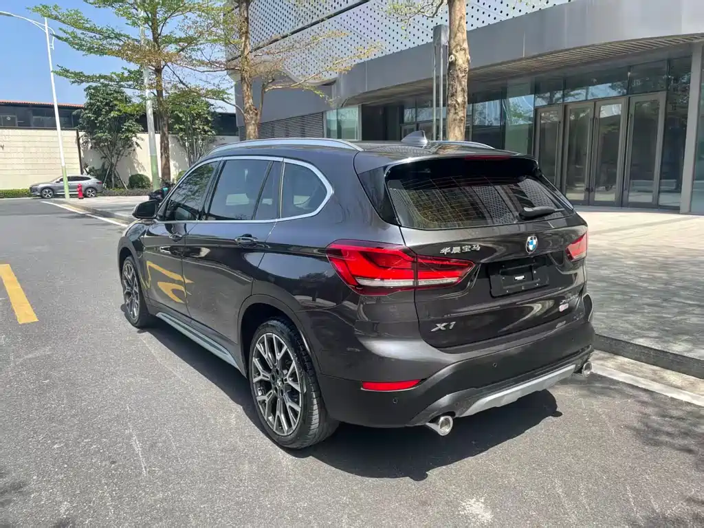 BMW X1 2021