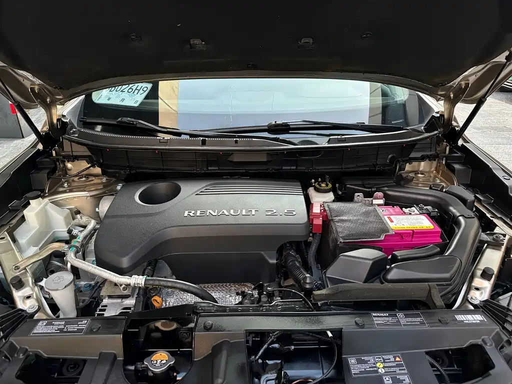 Renault Koleos 2018 — фото 18