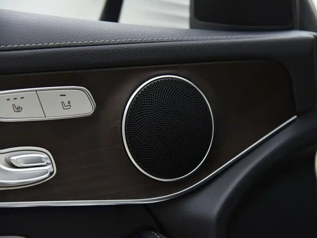 Mercedes-Benz GLC 2021 — фото 13