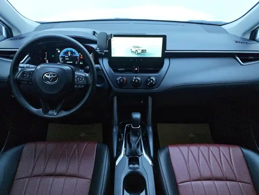 Toyota Corolla Cross 2025 — фото 12