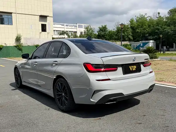 BMW 3 Series 2020