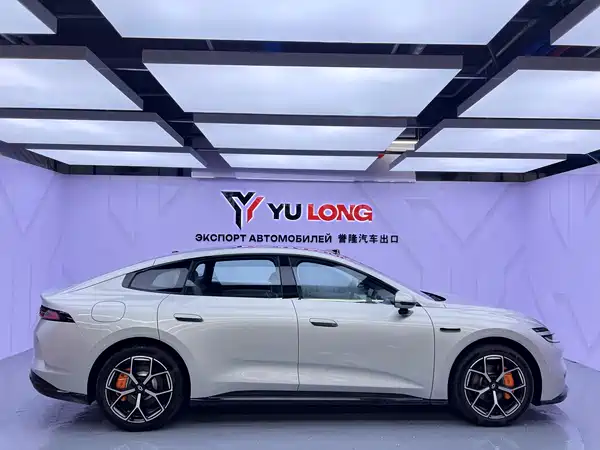 Changan Qiyuan A06 2025