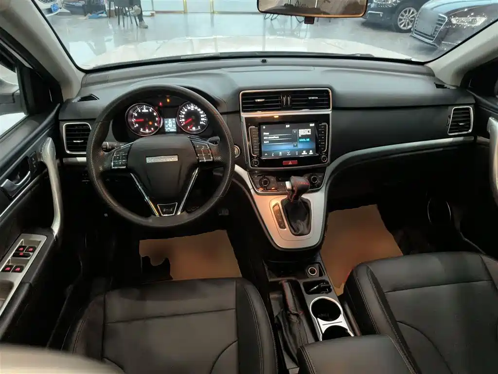 Haval M6 2021 — фото 10