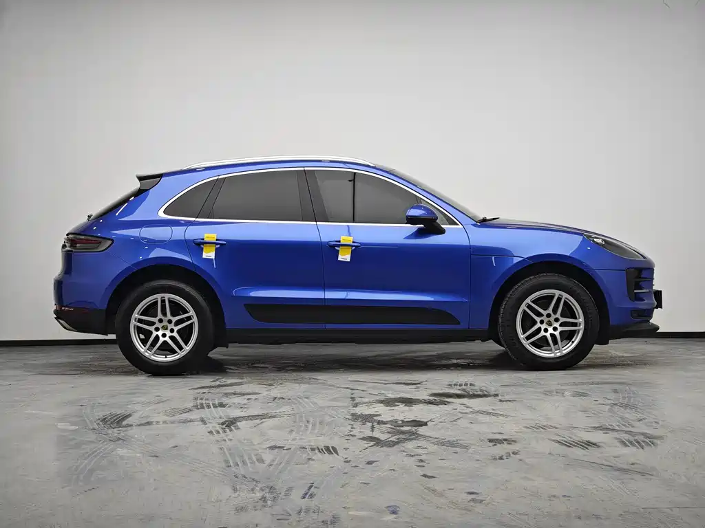 Porsche Macan 2020 — фото 19