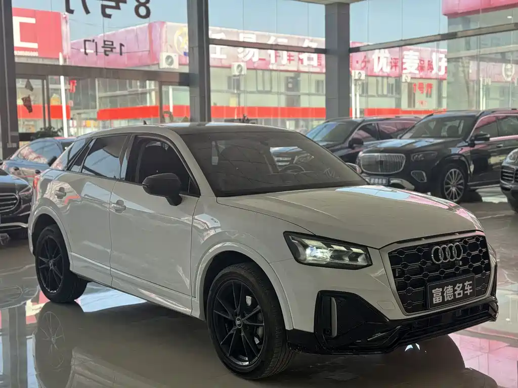 Audi Q2L 2022
