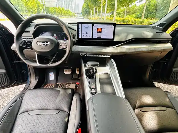 Geely Xingrui 2022