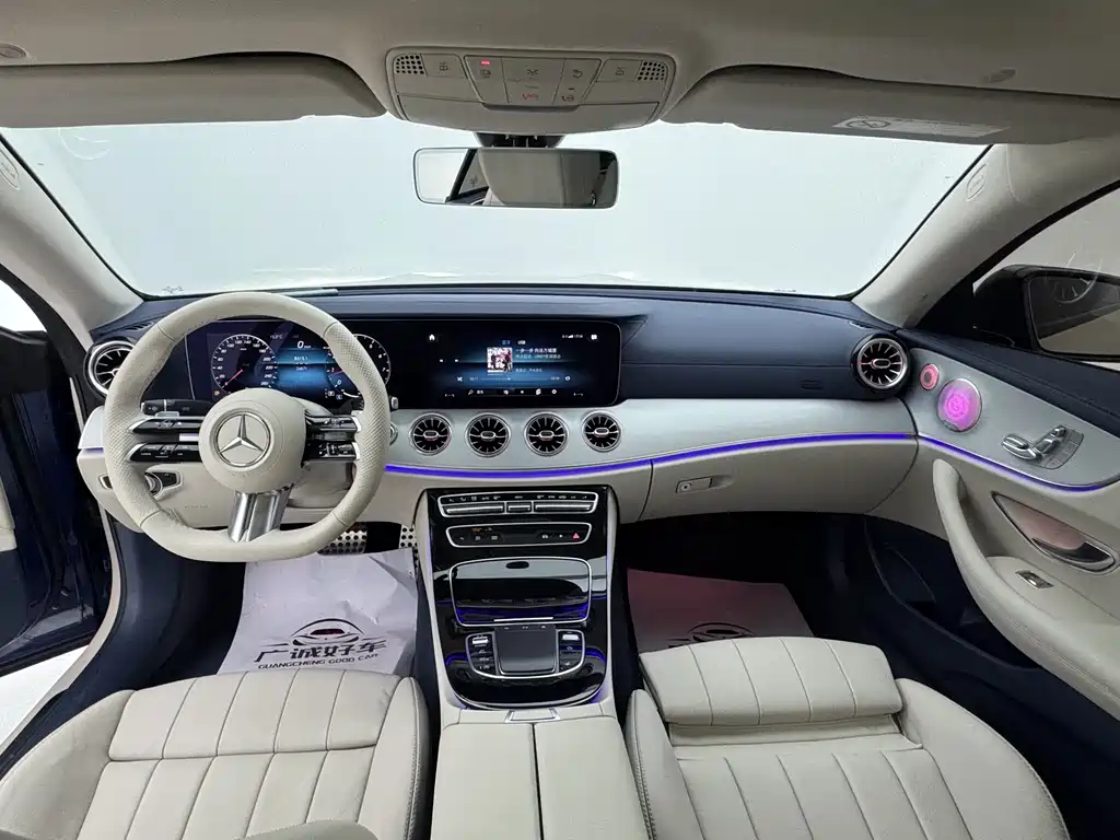 Mercedes-Benz E-Class 2023 — фото 12