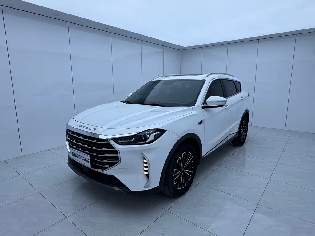 Jetour X70 PLUS 2022 — фото 1