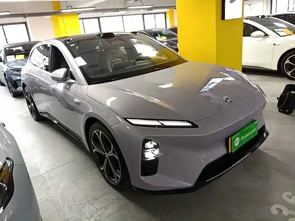 NIO ET5T 2025