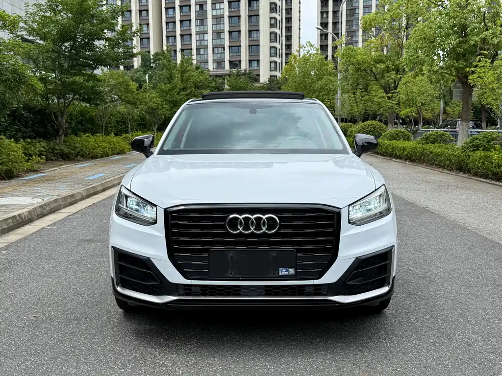Audi Q2L 2021