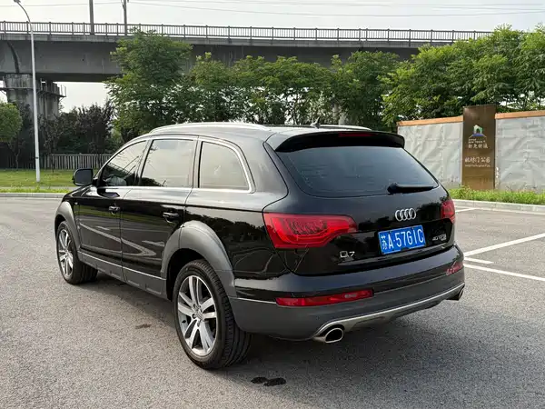 Audi Q7 2015