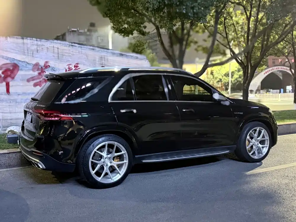Mercedes-Benz GLE AMG 2025