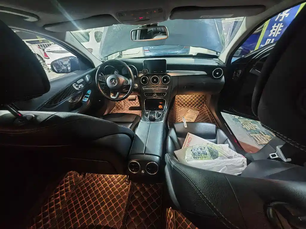 Mercedes-Benz C-Class 2017