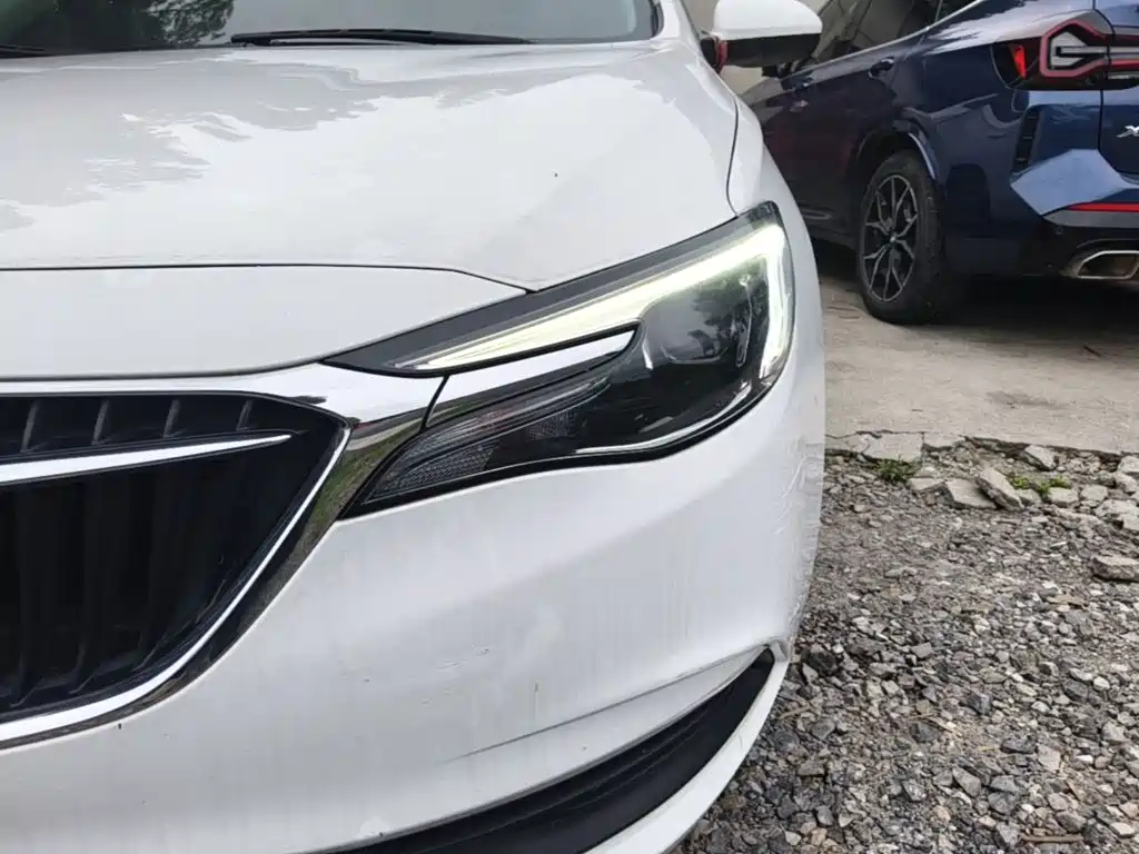 Buick Excelle 2019 — фото 24