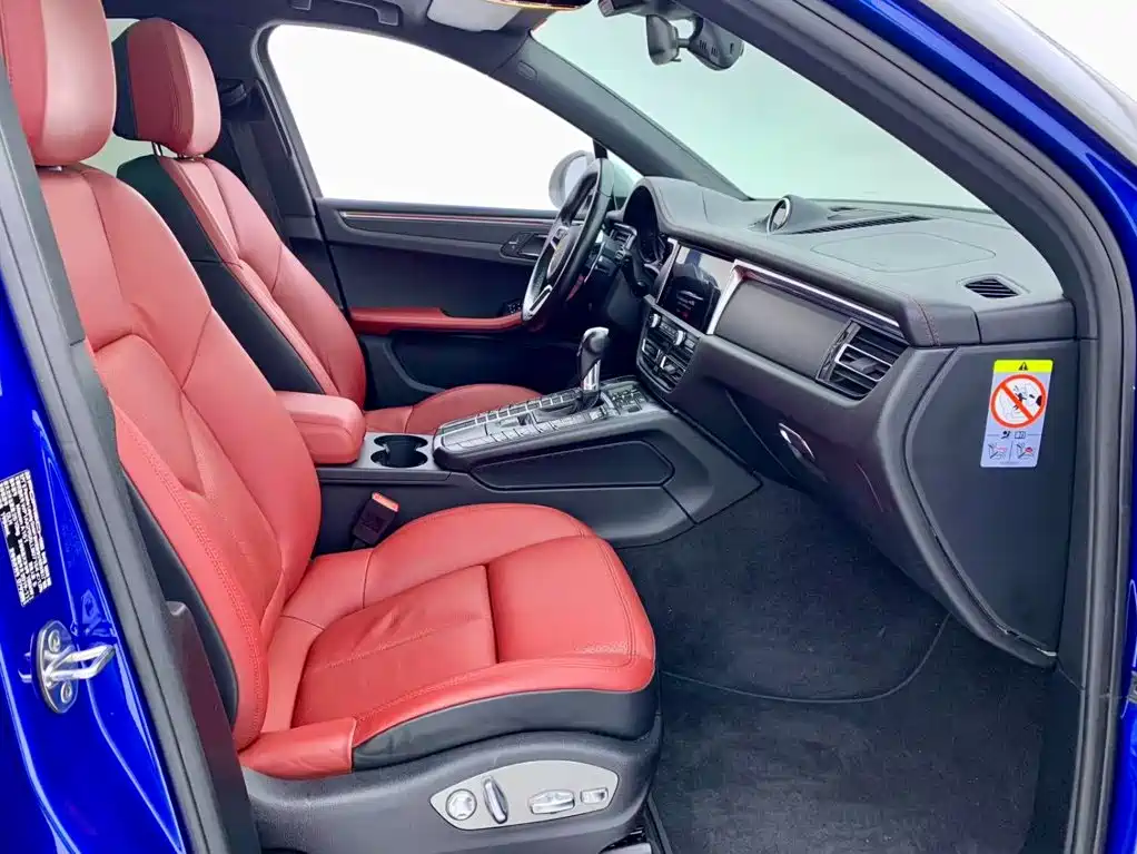 Porsche Macan 2020 — фото 16