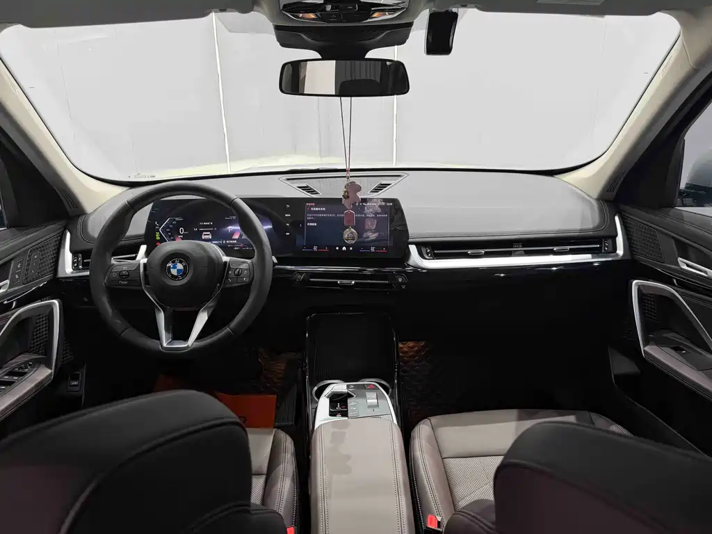 BMW X1 2023 — фото 13