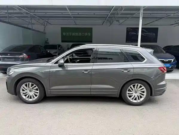 Volkswagen Touareg 2021