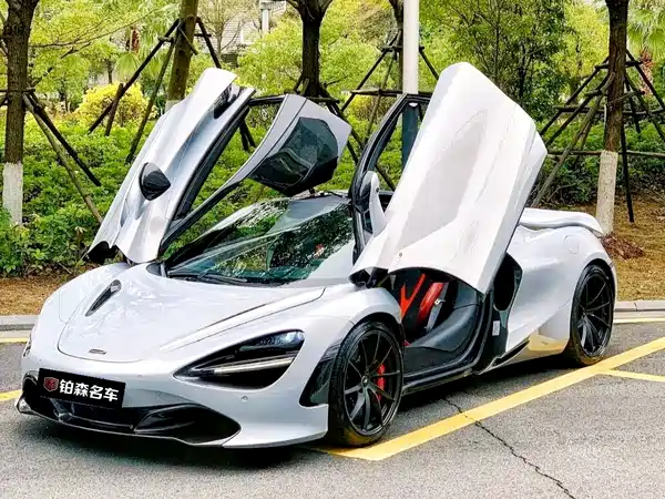 McLaren 720S 2019