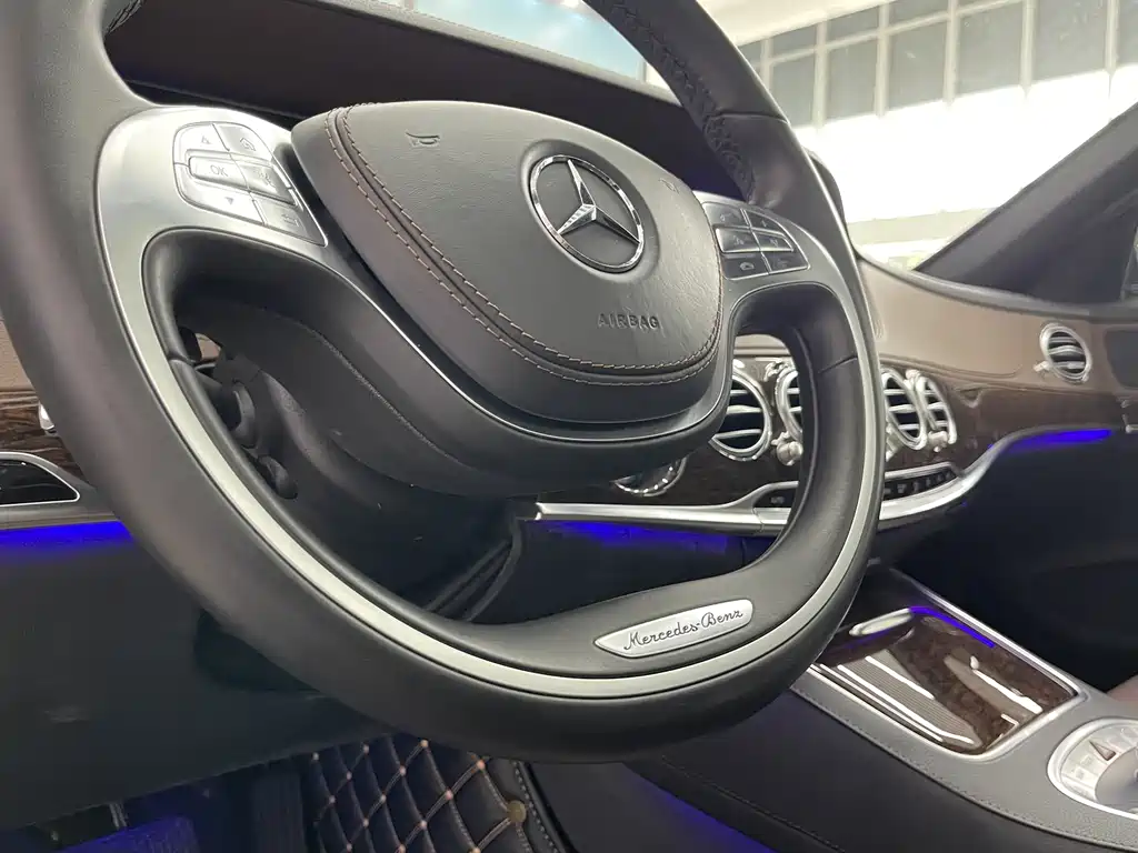 Mercedes-Benz S-Class 2017 — фото 25