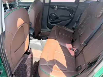 MINI MINI 2019