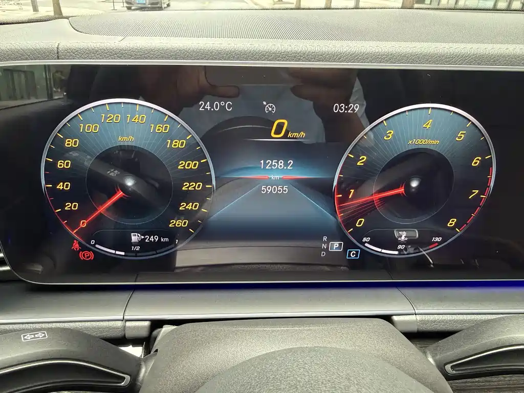Mercedes-Benz GLE 2020 — фото 20