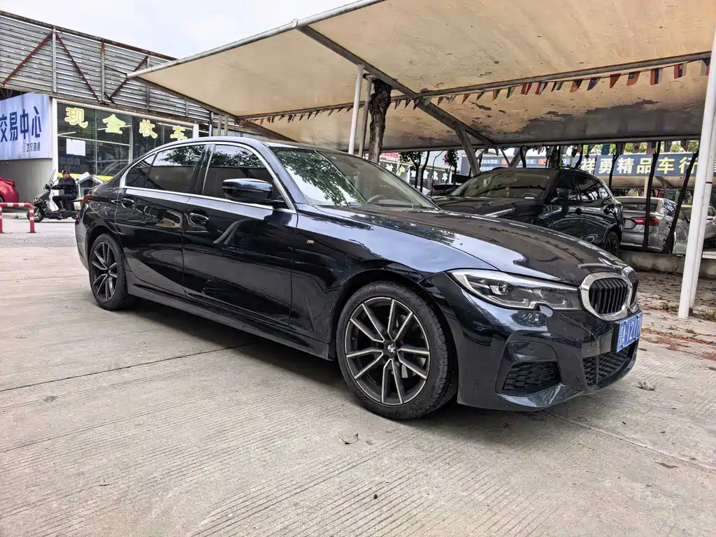 BMW 3 Series 2021