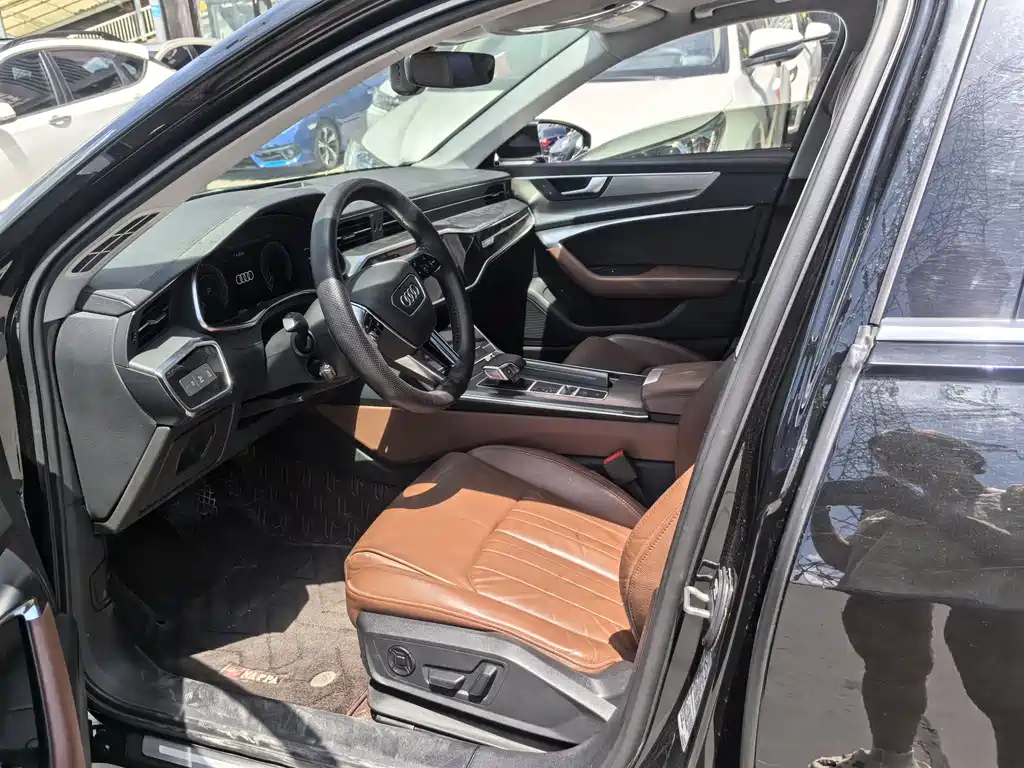 Audi A6L 2020