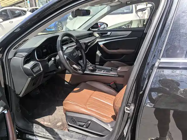Audi A6L 2020
