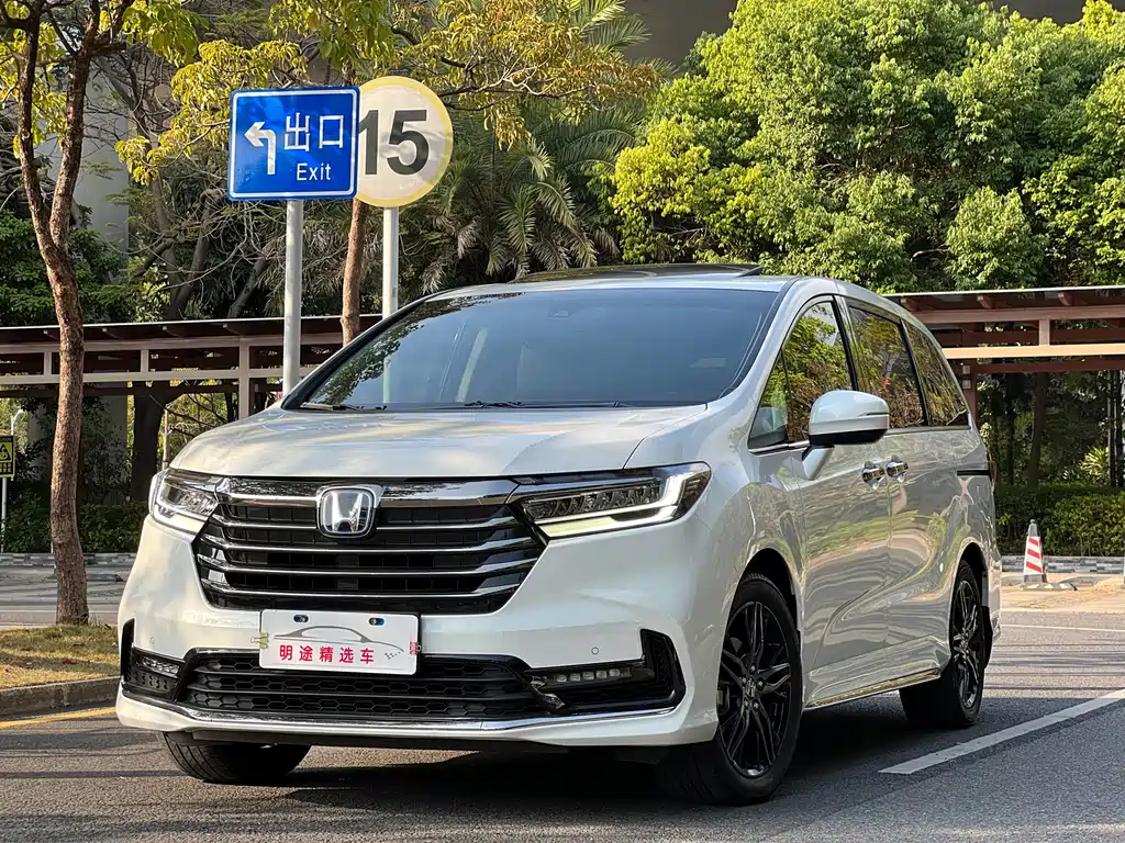 Honda Odyssey 2022 — фото 1