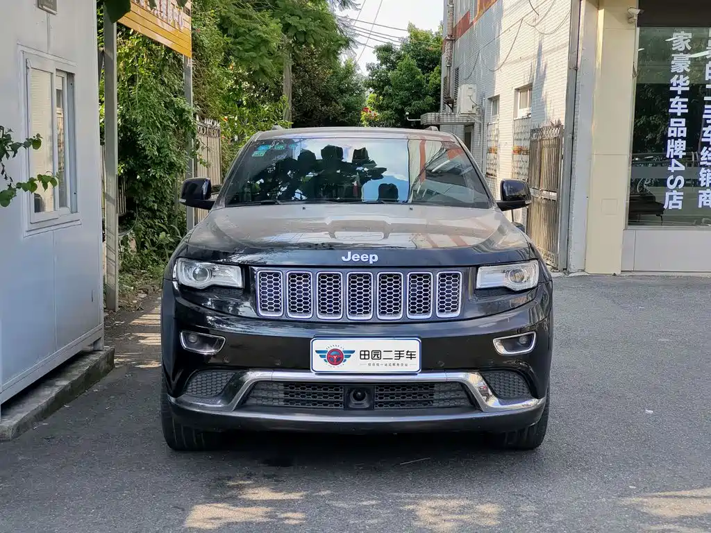 Jeep Grand Cherokee 2015 — фото 2