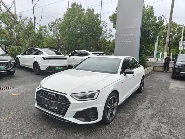 Audi A4L 2024