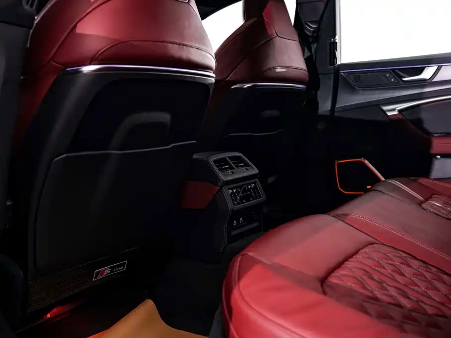 Audi A7L 2025 — фото 22