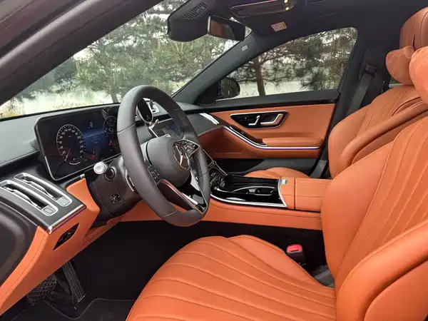 Mercedes-Benz S-Class 2025
