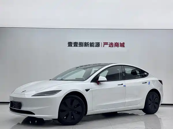 Tesla Model 3 2026
