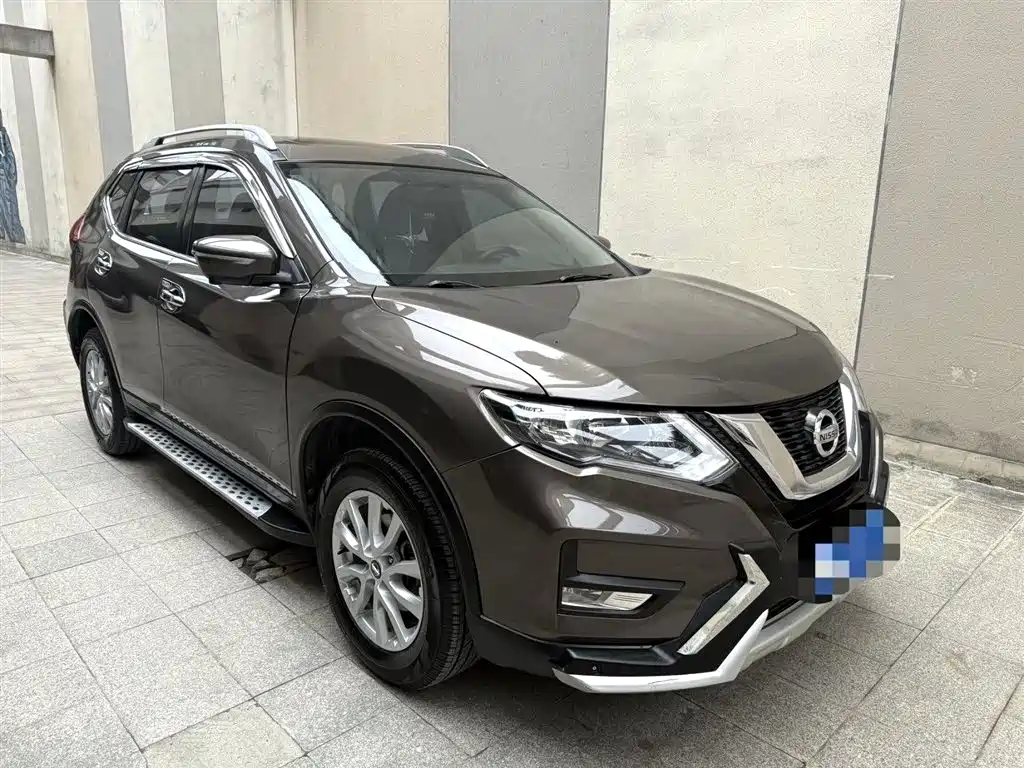 Nissan X-Trail 2017 — фото 2
