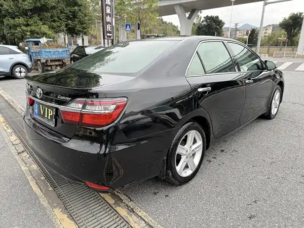 Toyota Camry 2016