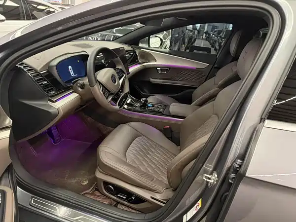 BYD Han 2024
