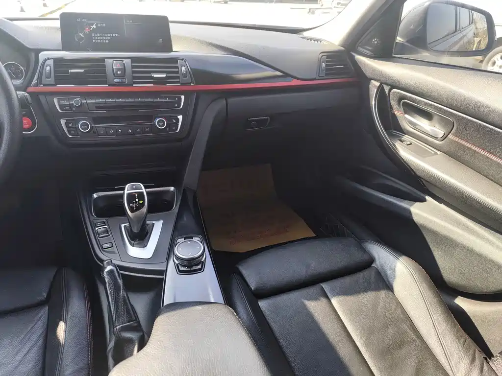 BMW 3 Series 2015 — фото 7