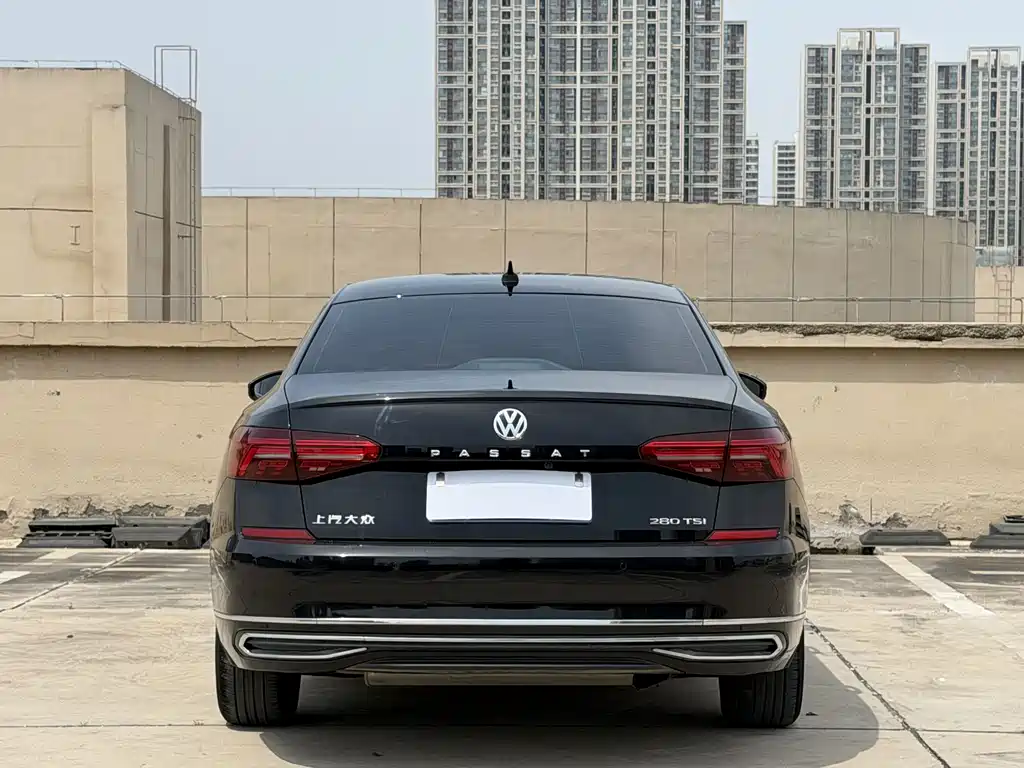 Volkswagen Passat 2021