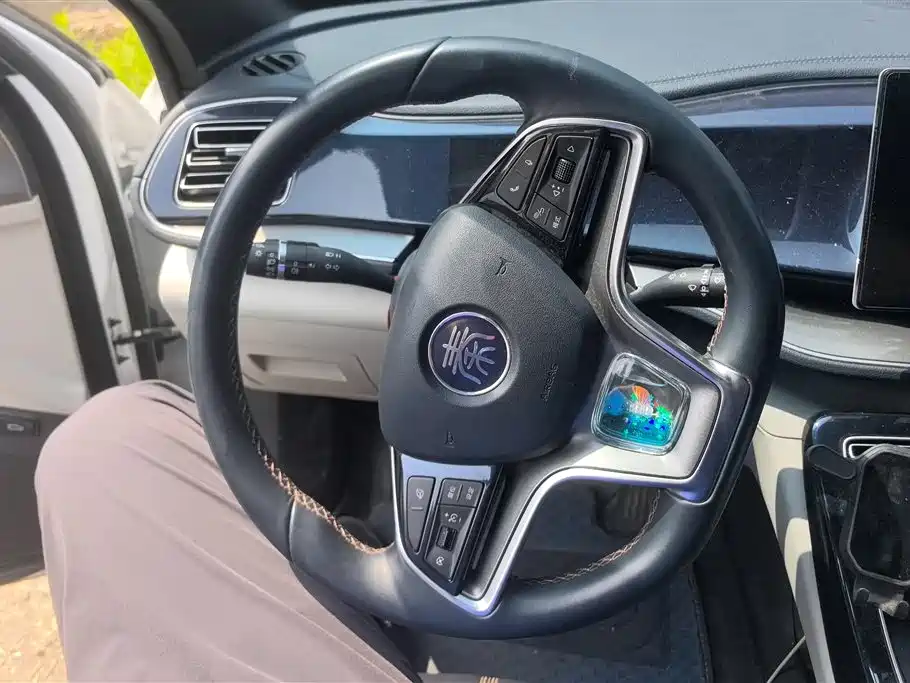 BYD Qin PLUS 2023 — фото 15