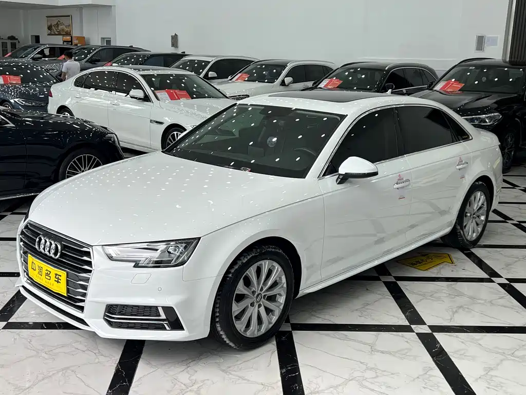 Audi A4L 2019