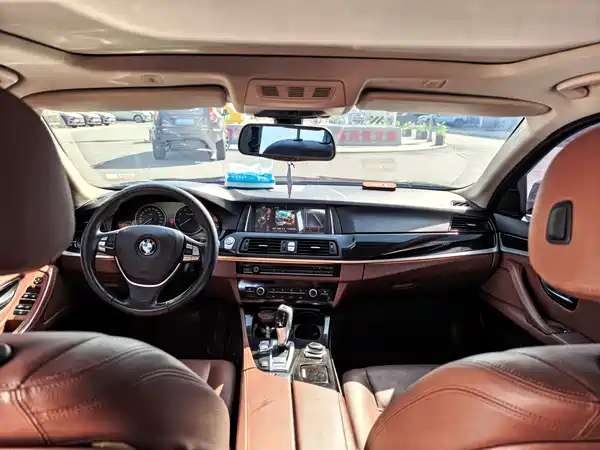 BMW 5 Series 2017